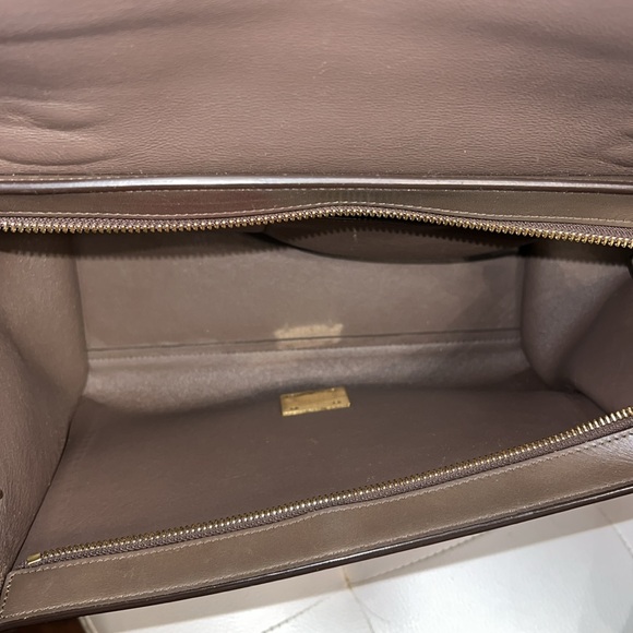 Celine Trapeze bag lightly worn but beautiful bag and great price - Picture 8 of 10